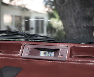 Illustration for article titled Install New Windshield Glass
